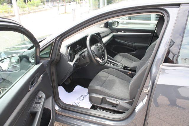 VOLKSWAGEN Golf 1.0 eTSI EVO DSG Life