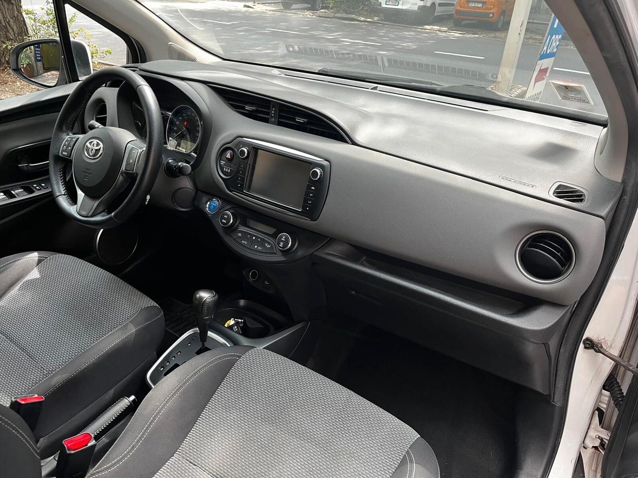 Toyota Yaris 1.5 Hybrid 5 porte Active