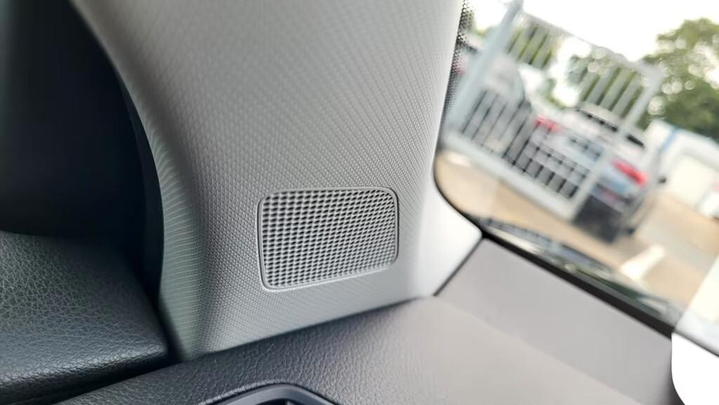 Audi Q2 40 TFSI quattro S tronic Business