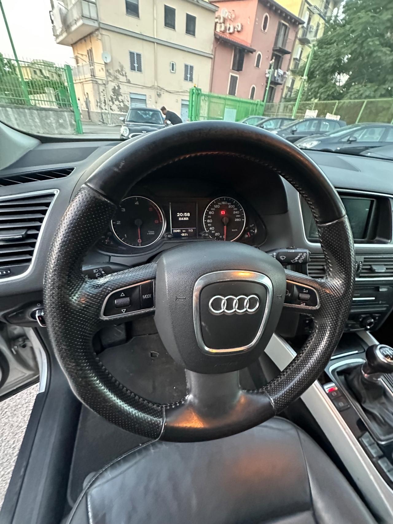 Audi Q5 2.0 TDI 170 CV quattro