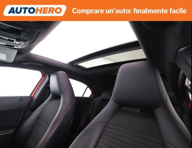 MERCEDES-BENZ A 200 d Premium