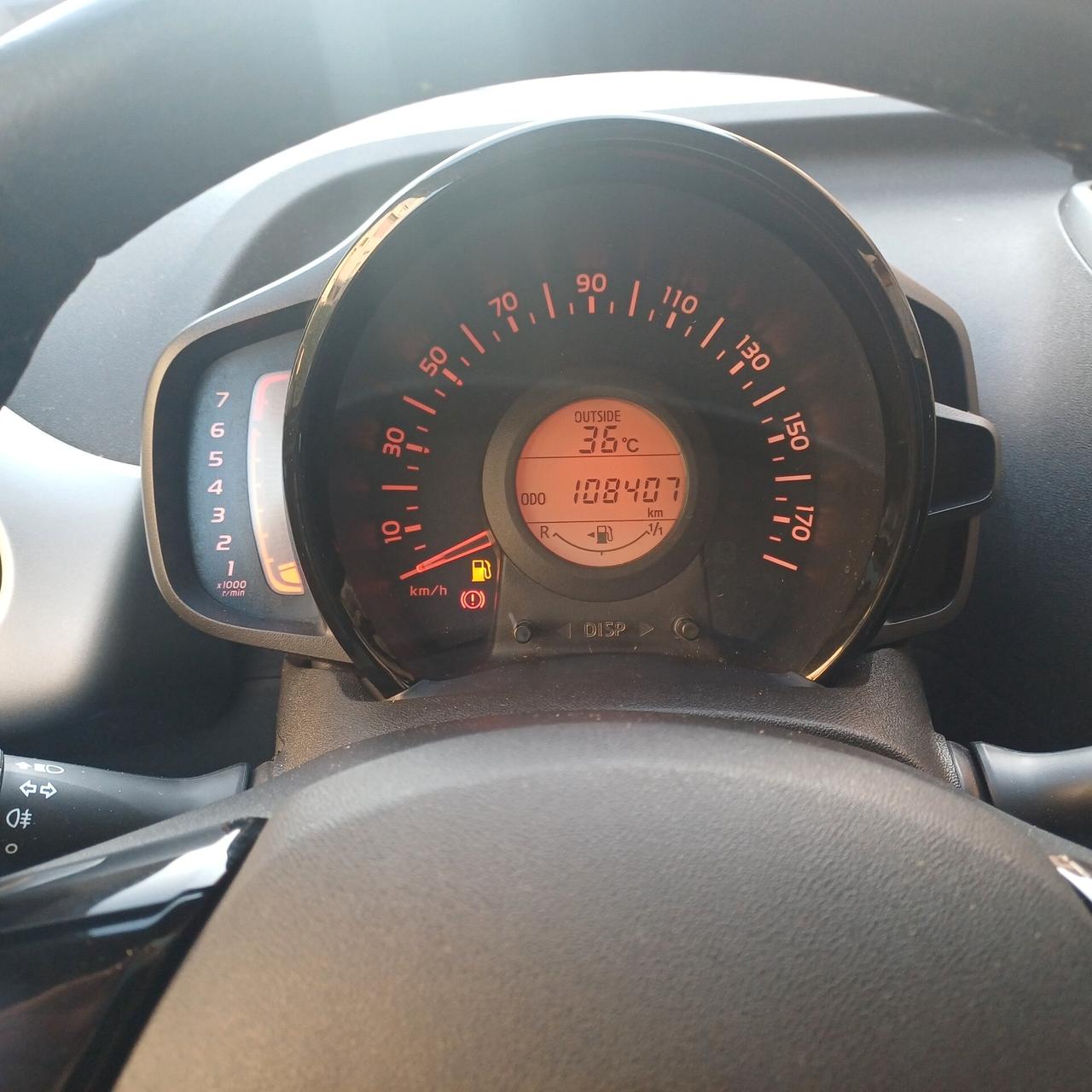 Toyota Aygo 1.0 VVT-i 69 CV 5 porte