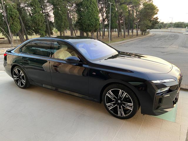 BMW 740 d xDrive Msport CON SOLI 3954 KM.