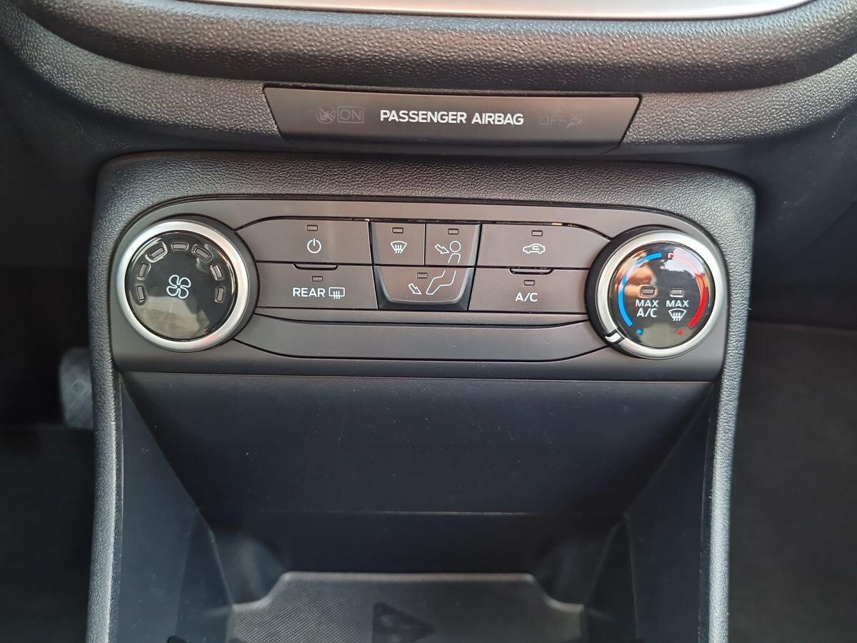 FORD FIESTA 1.1 BENZ/GPL BUSINESS