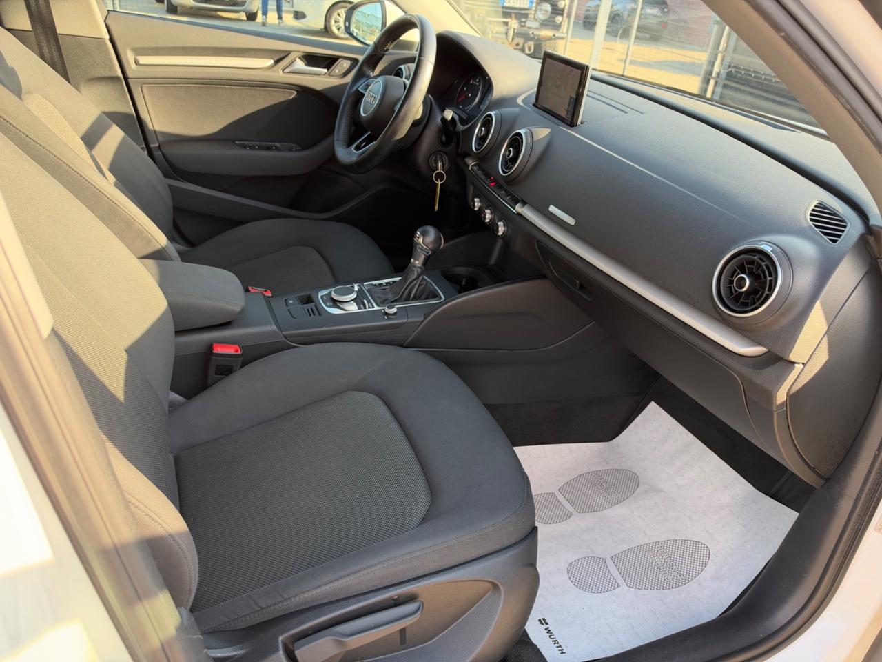 Audi A3 SPB 1.6 TDI SPB S-LINE .AUTOMATICO. 110CV