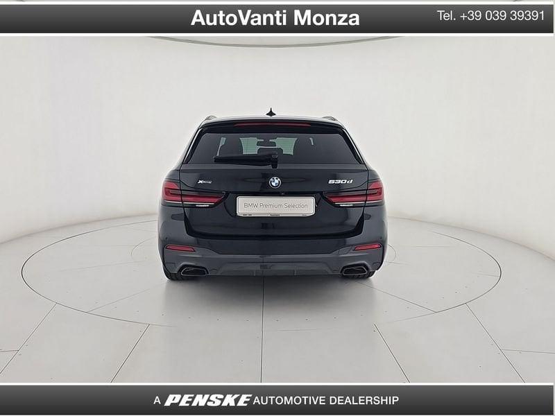 BMW Serie 5 530d 48V xDrive Touring Msport
