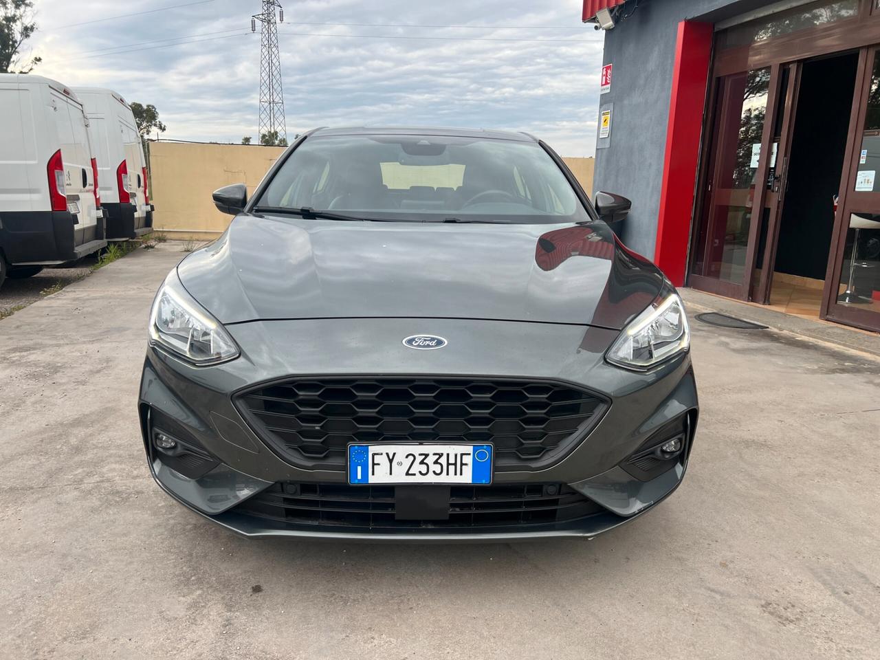 Ford Focus EcoBoost automatica ST-Line Prezzo Reale