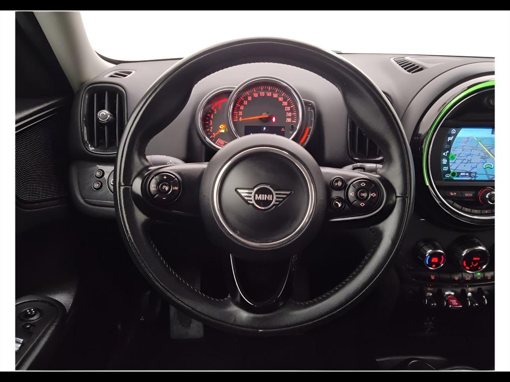 MINI Mini Countryman F60 2017 - Mini Countryman 2.0 Cooper D Boos