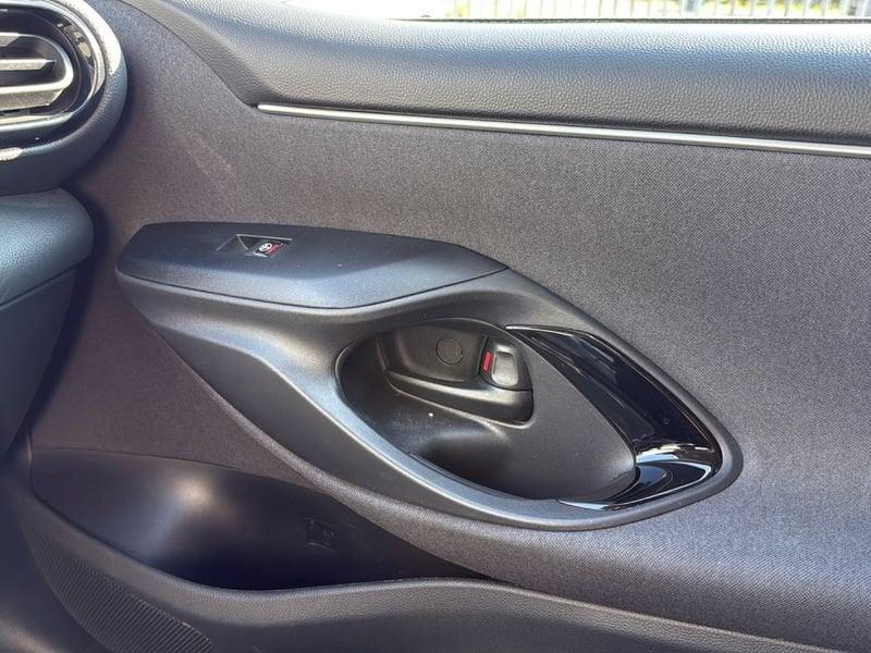 Toyota Yaris Hybrid Trend MY24