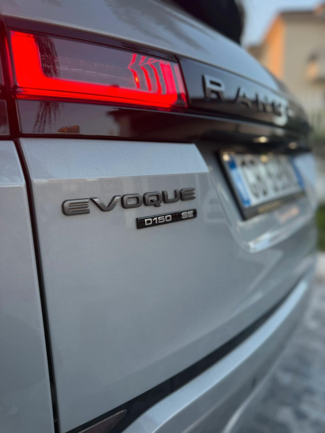 Range Rover Evoque 2.0D I4-L.Flw 150 CV R-Dynamic S