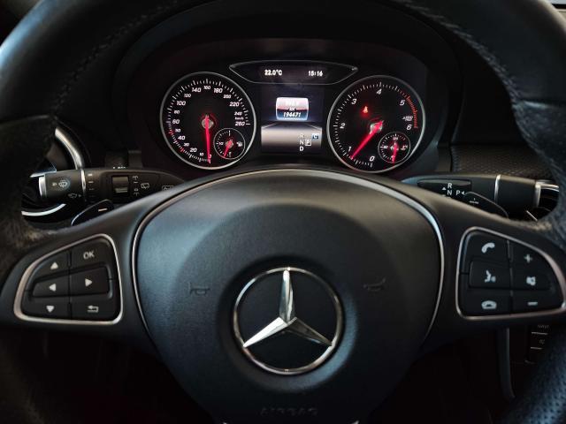 Mercedes-Benz A 200 Premium 4matic auto