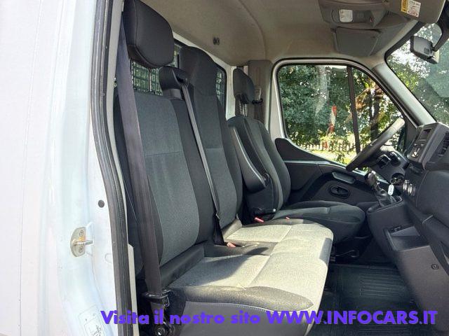 RENAULT Master T35 2.3 dCi 135 CV Pianale Cabinato Ice + IVA