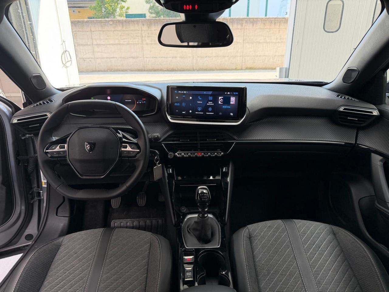 Peugeot 2008 PureTech 100 S&S Allure