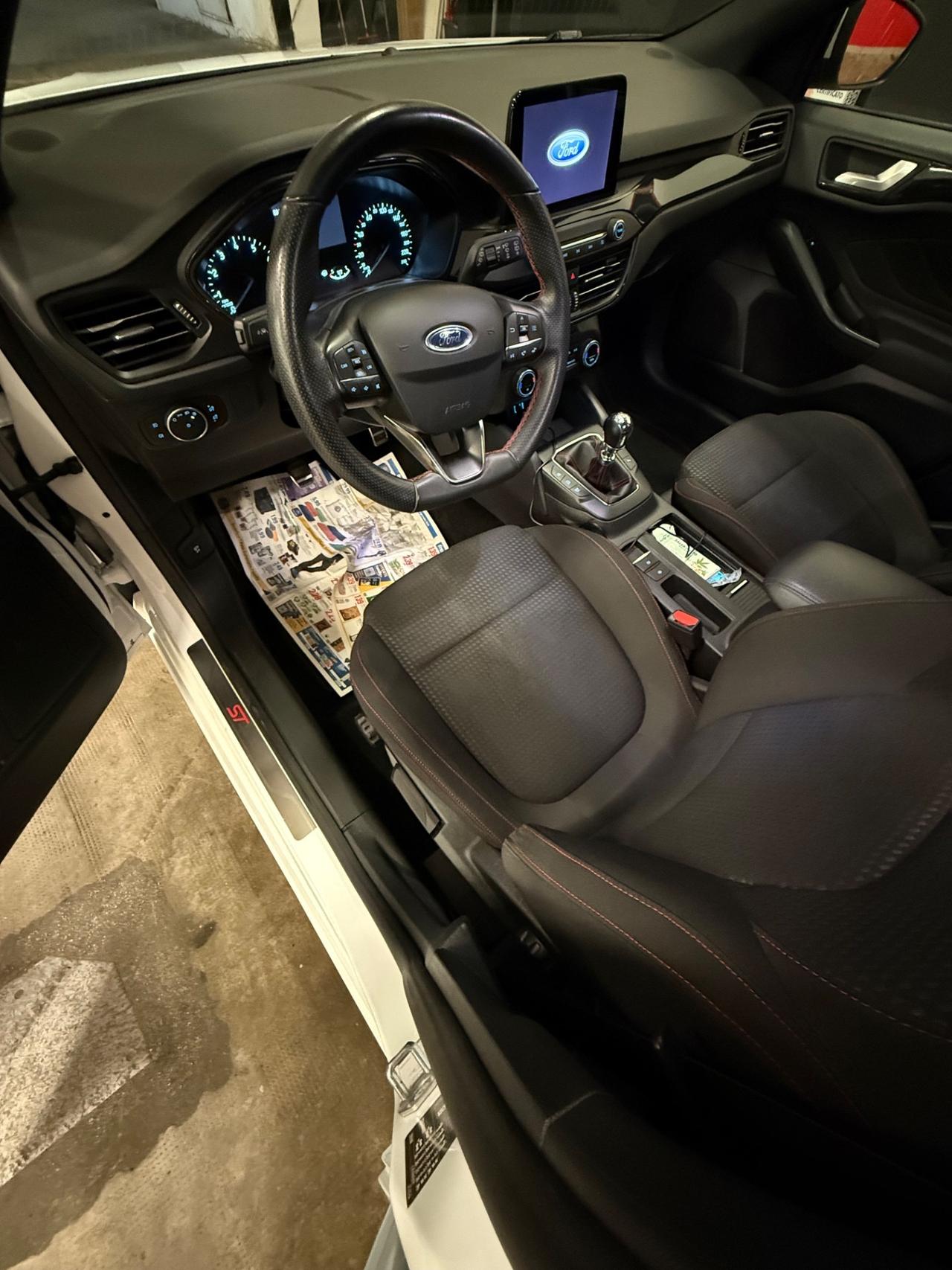 Ford Focus 1.0 EcoBoost 125 CV 5p. ST-Line