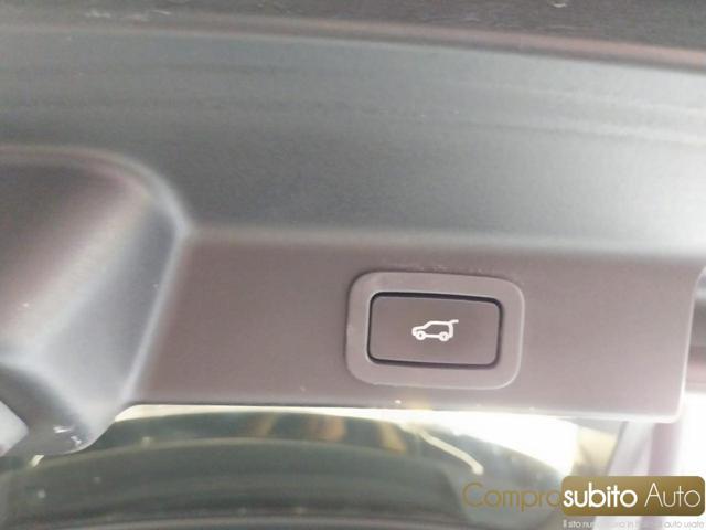 JAGUAR F-Pace 2.0 D 180 CV AWD aut. Portfolio