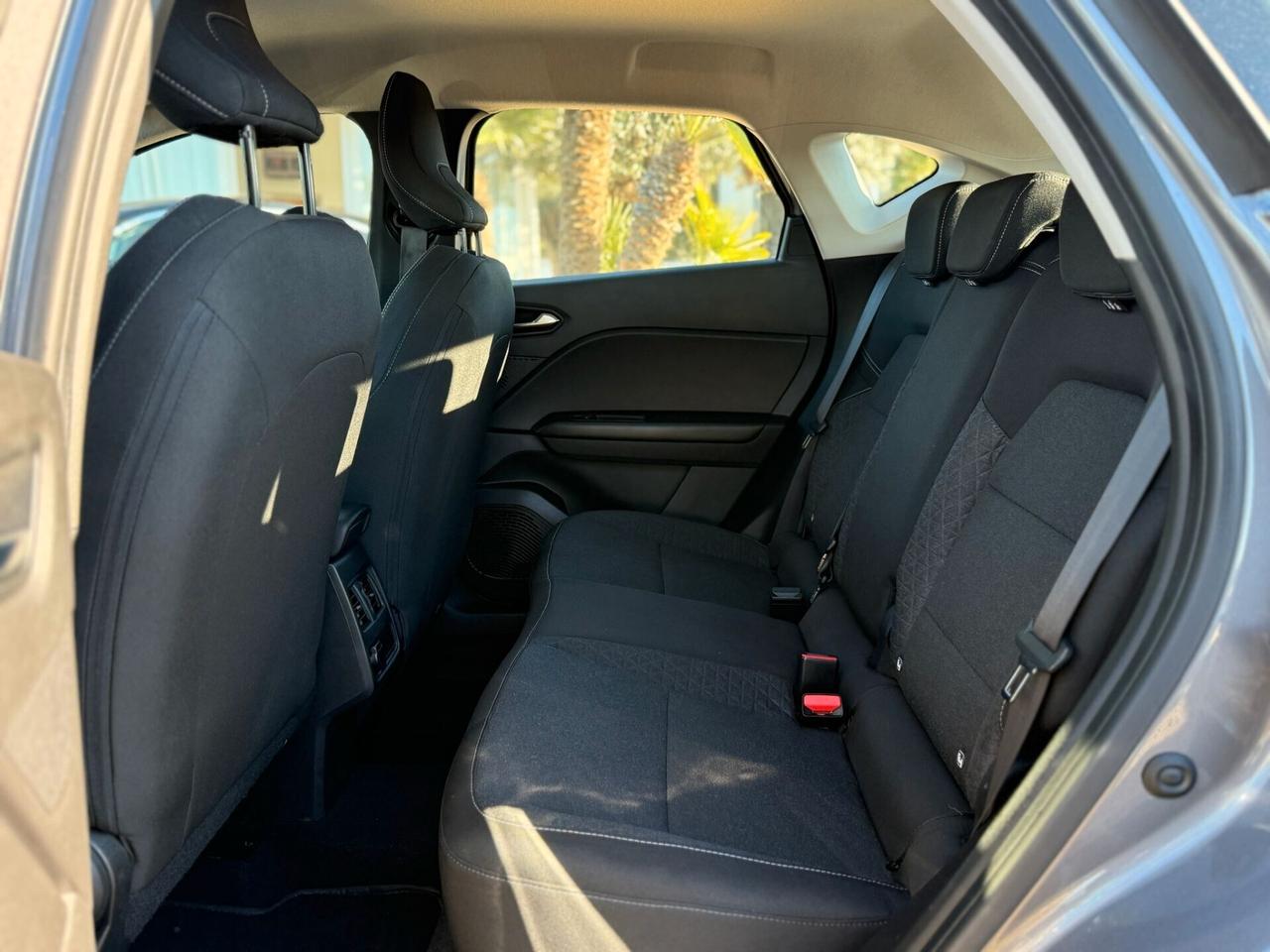 Captur TCe 100 CV GPL Equilibre N1 Autocarro Iva Esposta 2024