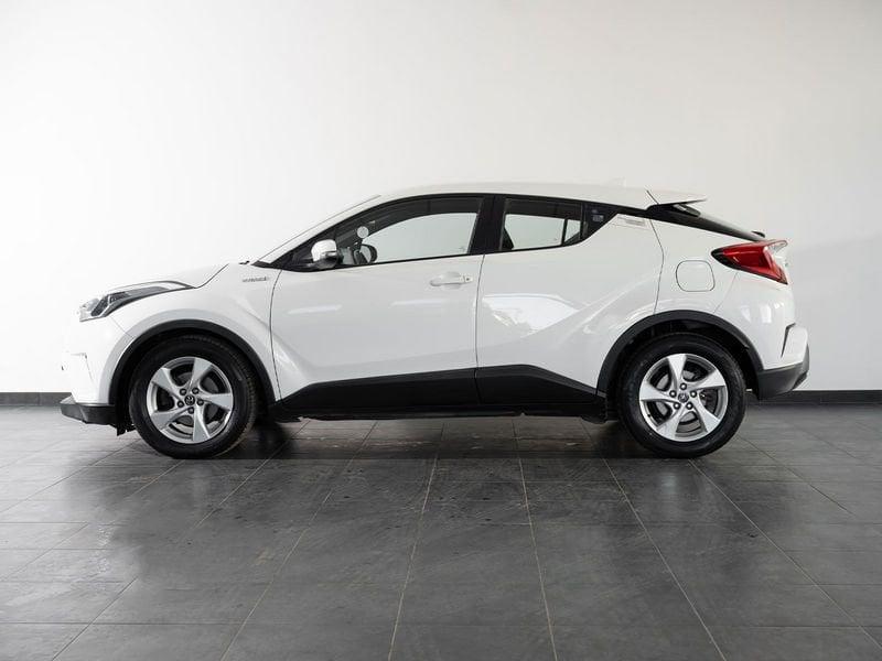 Toyota C-HR 1.8 Hybrid E-CVT Active