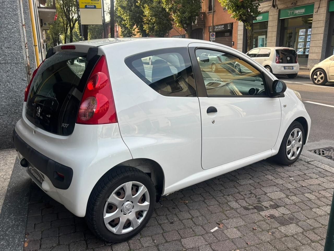 PEUGEOT 107 1.0 68 CV