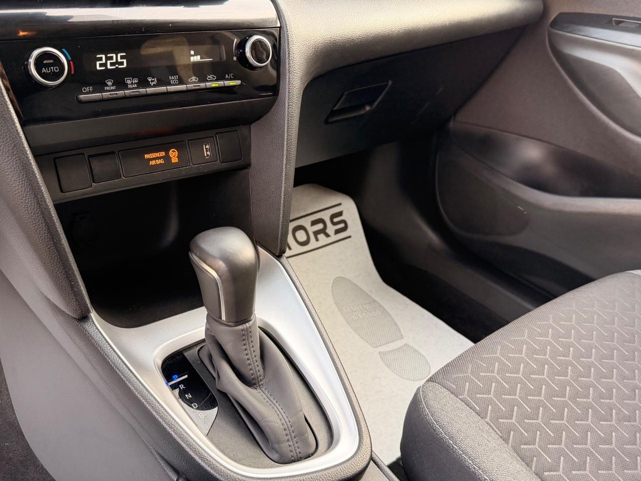 Toyota Yaris Cross 1.5 Hybrid 5p. E-CVT Business
