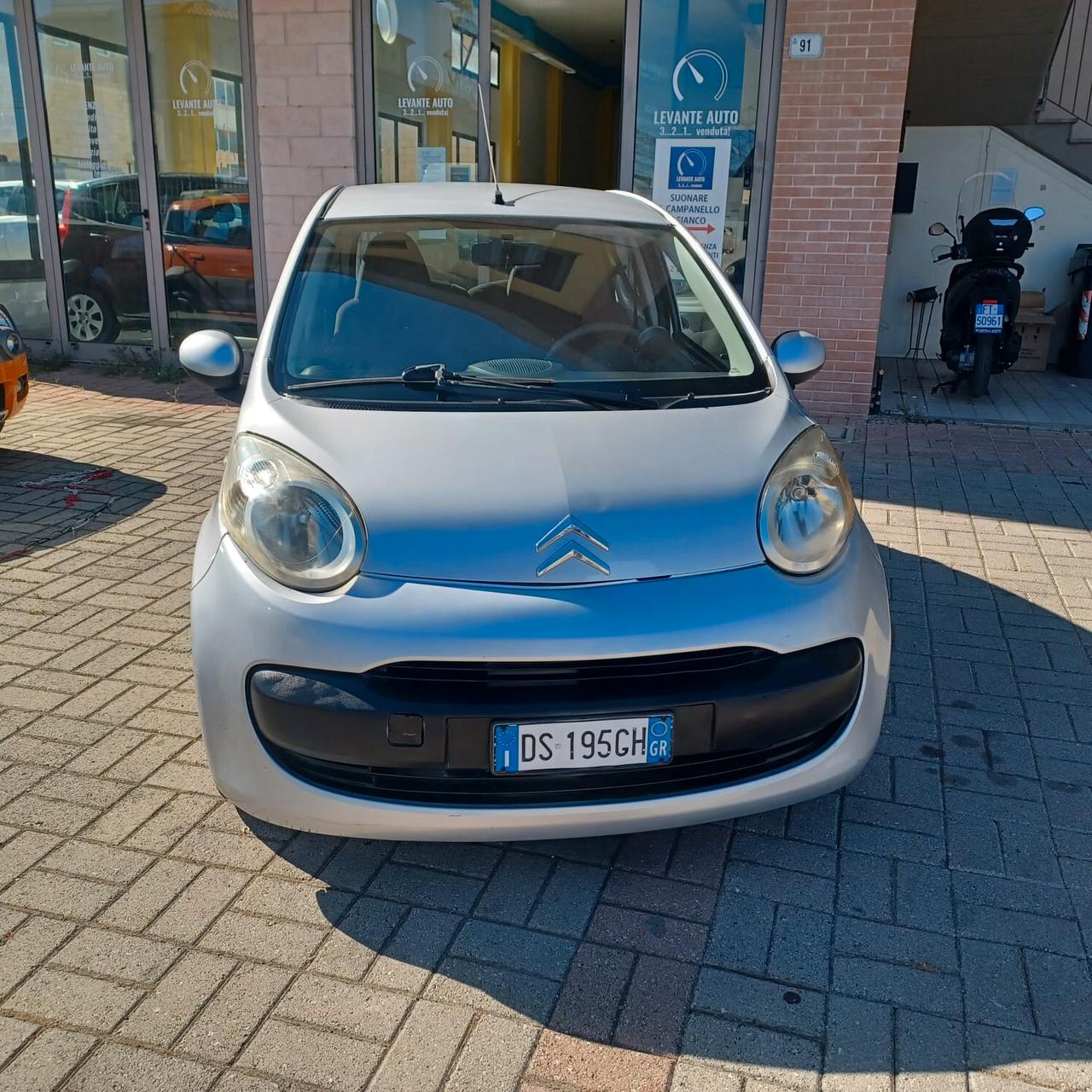 120.208KM C1 1.0 5P NEOPATENTATI OTTIMA