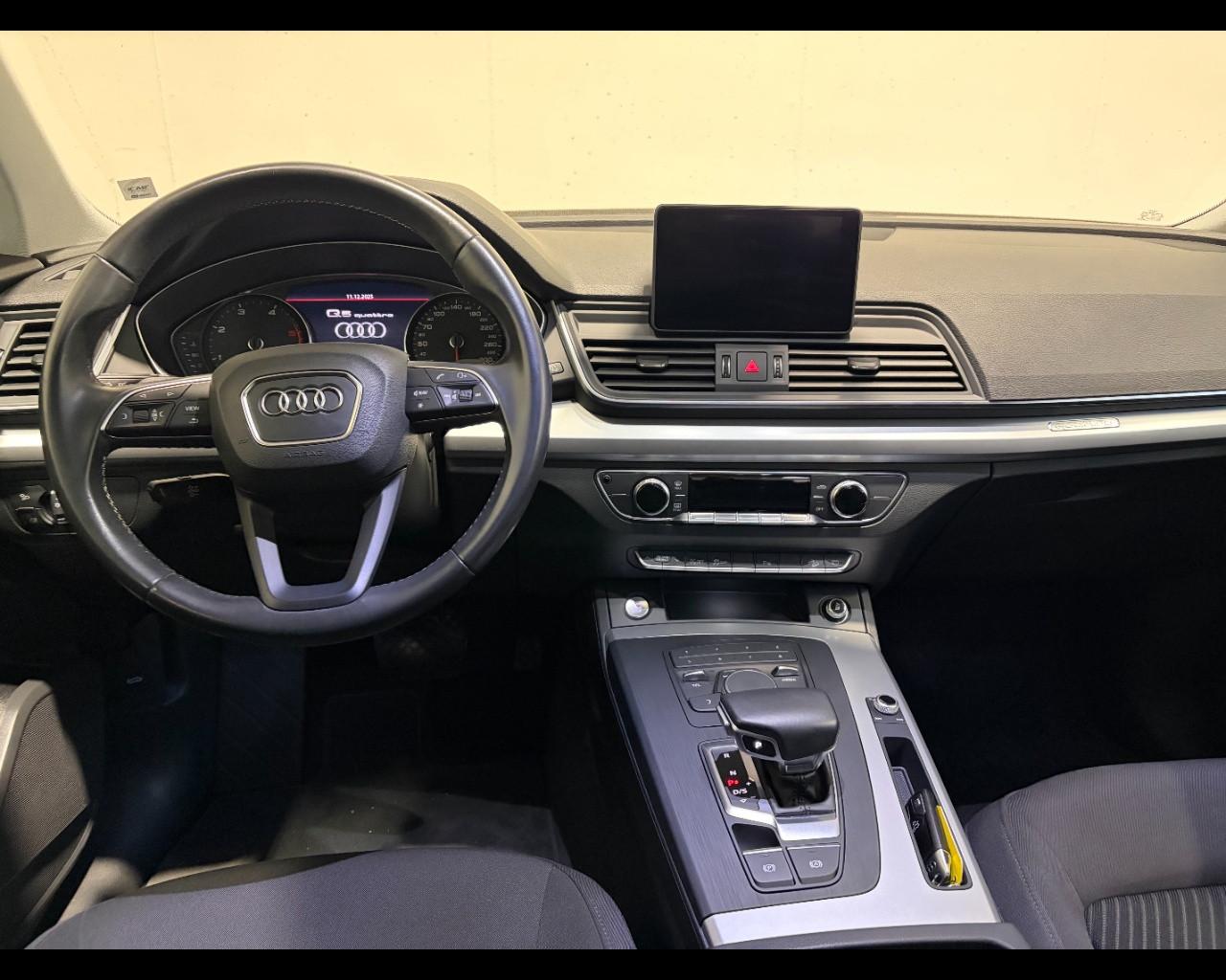 AUDI Q5 35 TDI BUSINESS QUATTRO S-TRONIC