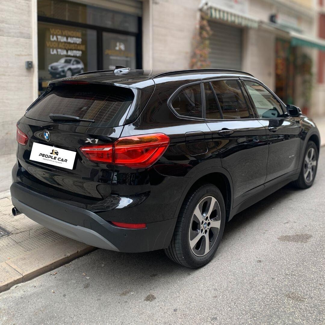 Bmw X1 sDrive18d Advantage