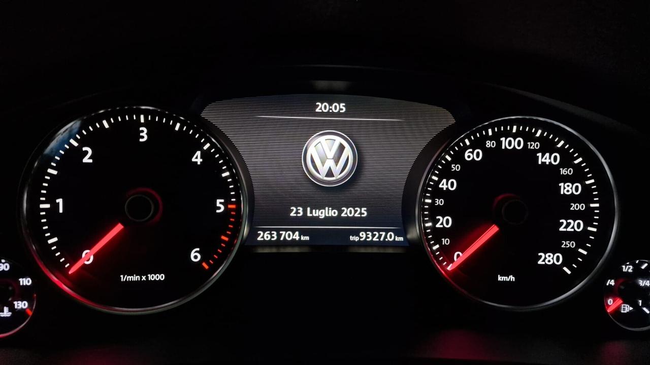 Volkswagen Touareg 3.0 TDI 204 CV tiptronic BlueMo