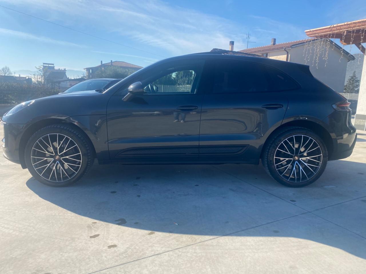 Porsche Macan 2.0 265 cv 2021