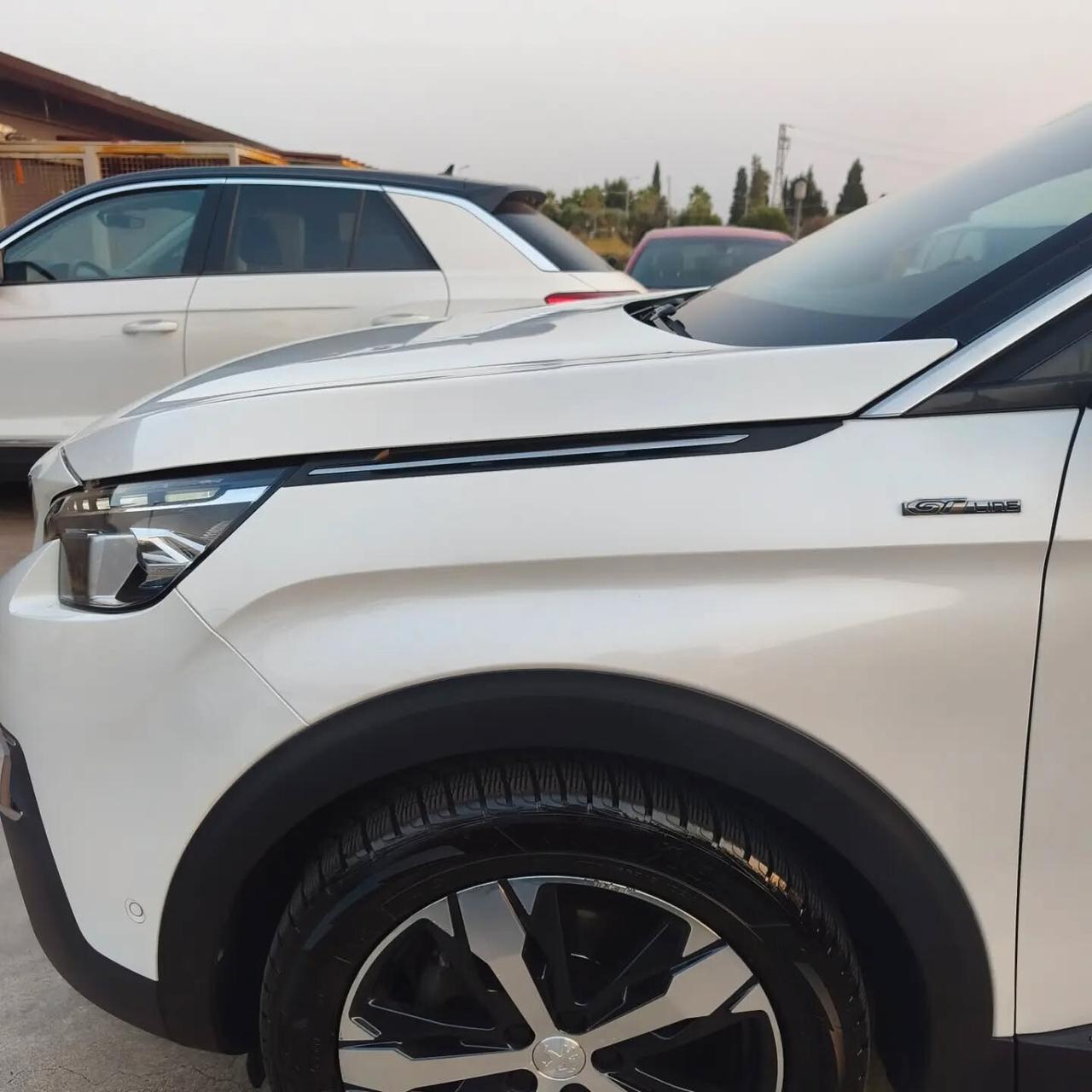 Peugeot 3008 GTLINE CAMBIO AUTOMATICO