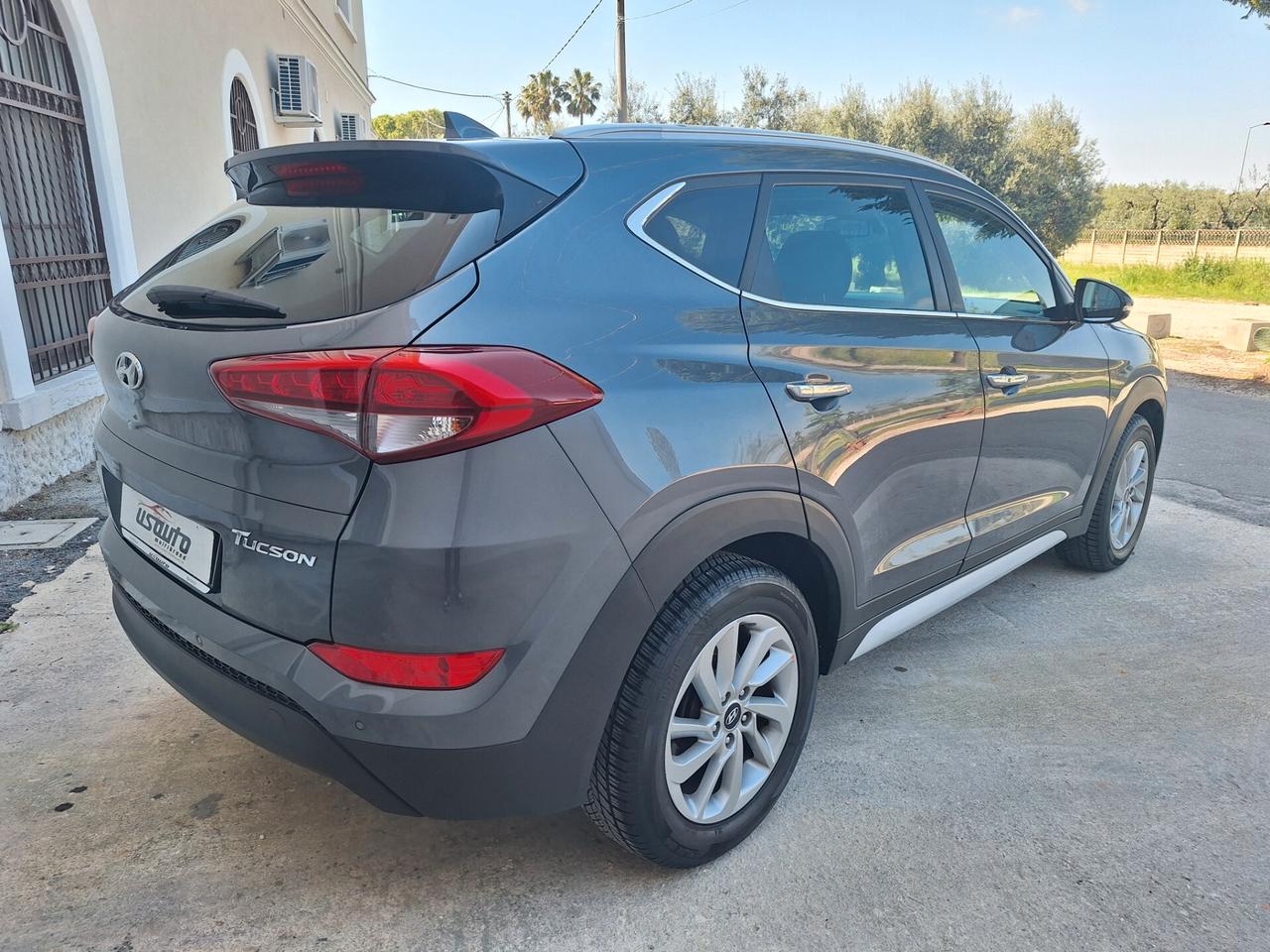 Hyundai Tucson 1.7 crdi X POSSIBLE NAVI CAMERA 2018