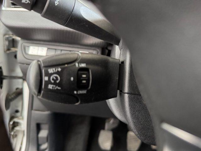 PEUGEOT 2008 1° serie 1.2 VTi 82CV Allure