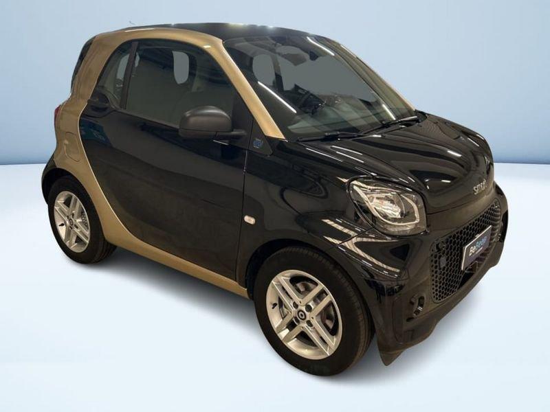 smart fortwo EQ PURE 22KW
