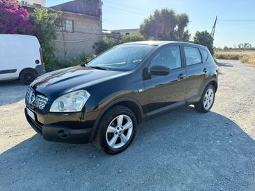 Nissan Qashqai 2.0 dCi 4X4- full optional