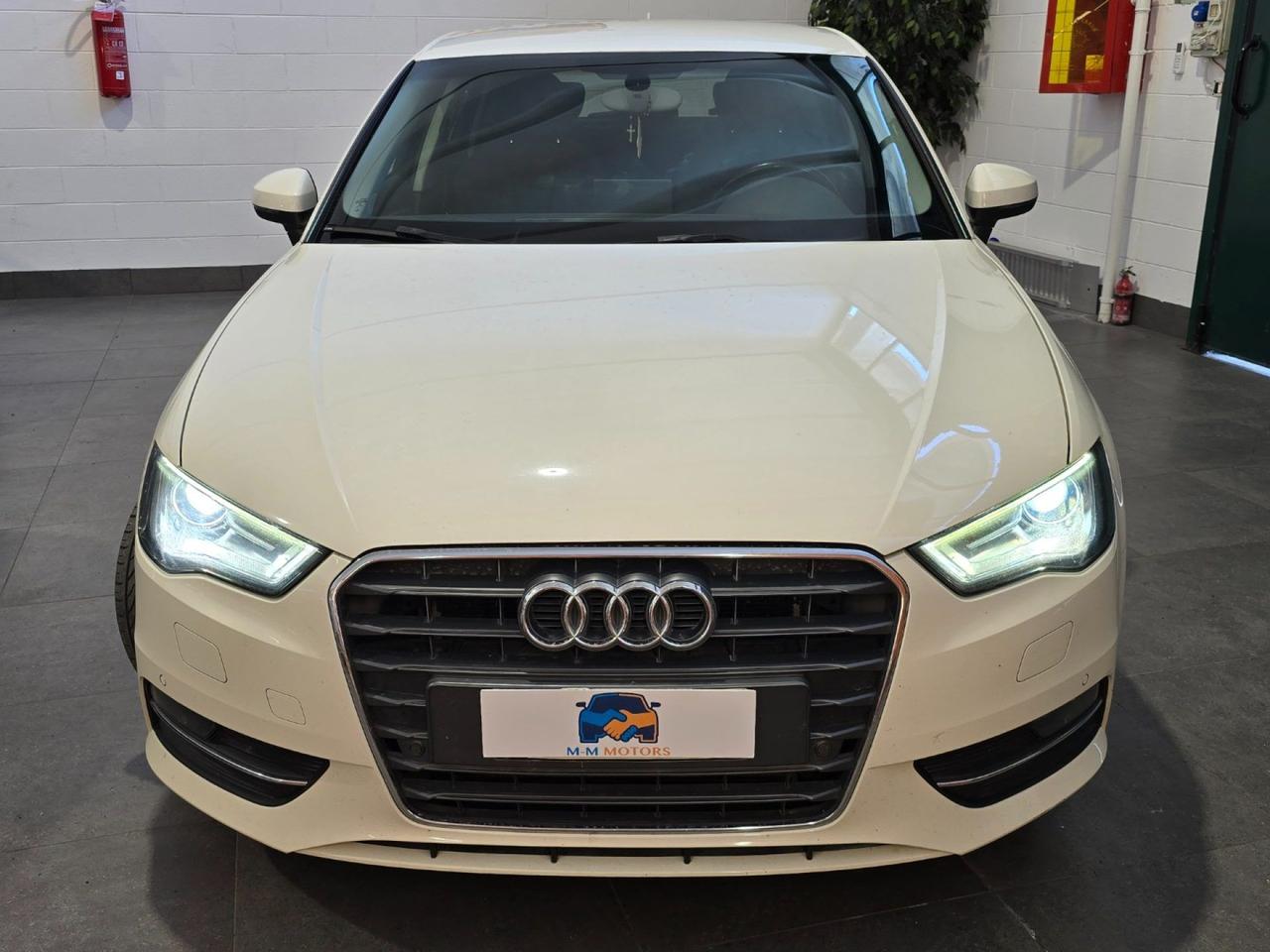 AUDI A3 SPB 1.4 TFSI S tronic g-tron Ambition