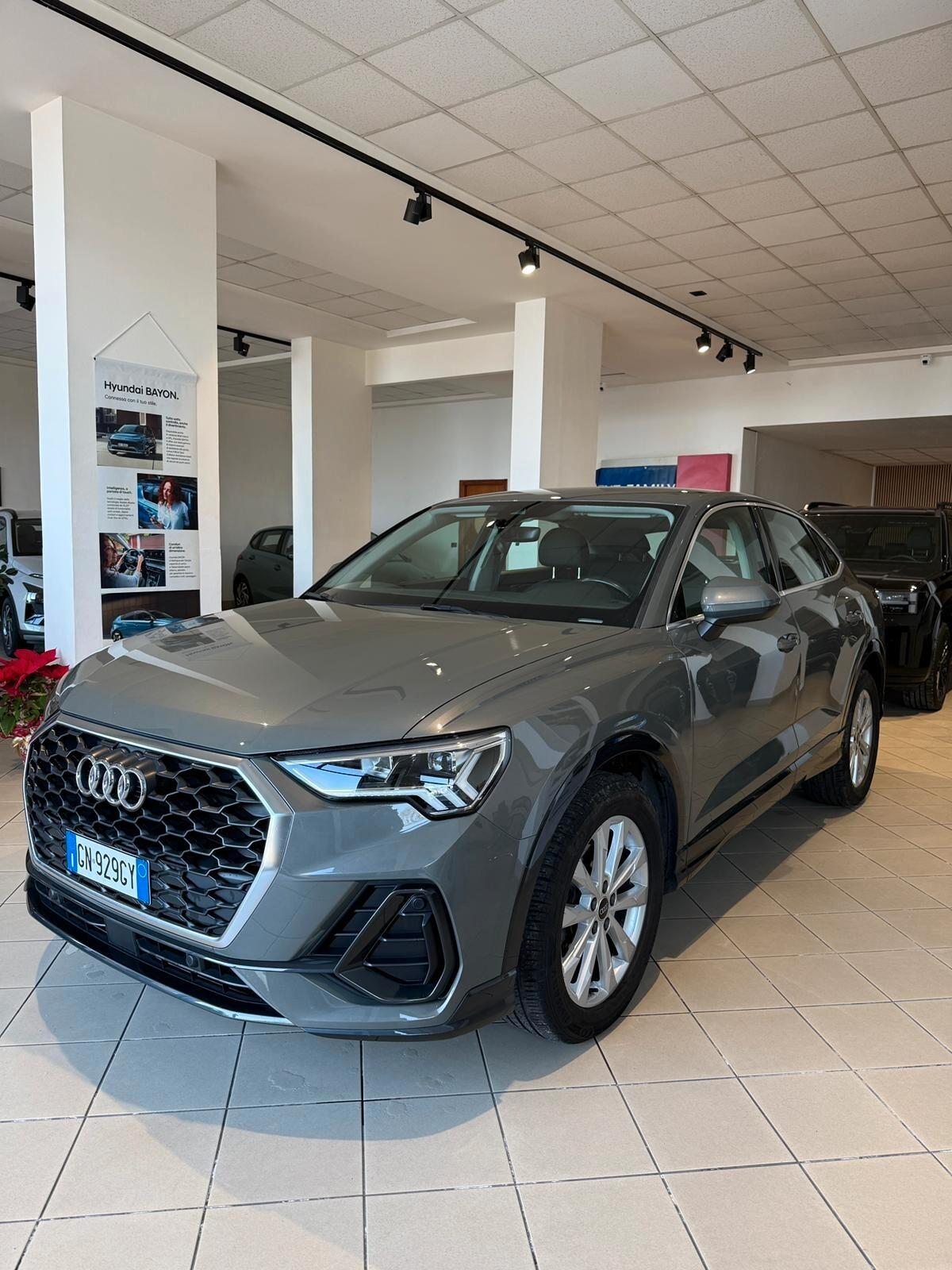 Audi Q3 Sportback 35 2.0 tdi Business Plus s-tronic