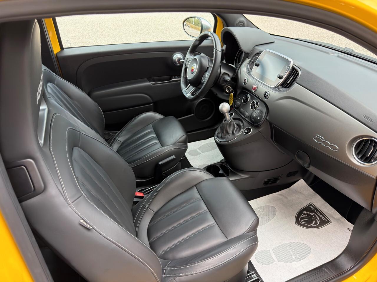 Abarth 595 1.4 Turbo T-Jet 165 CV Turismo