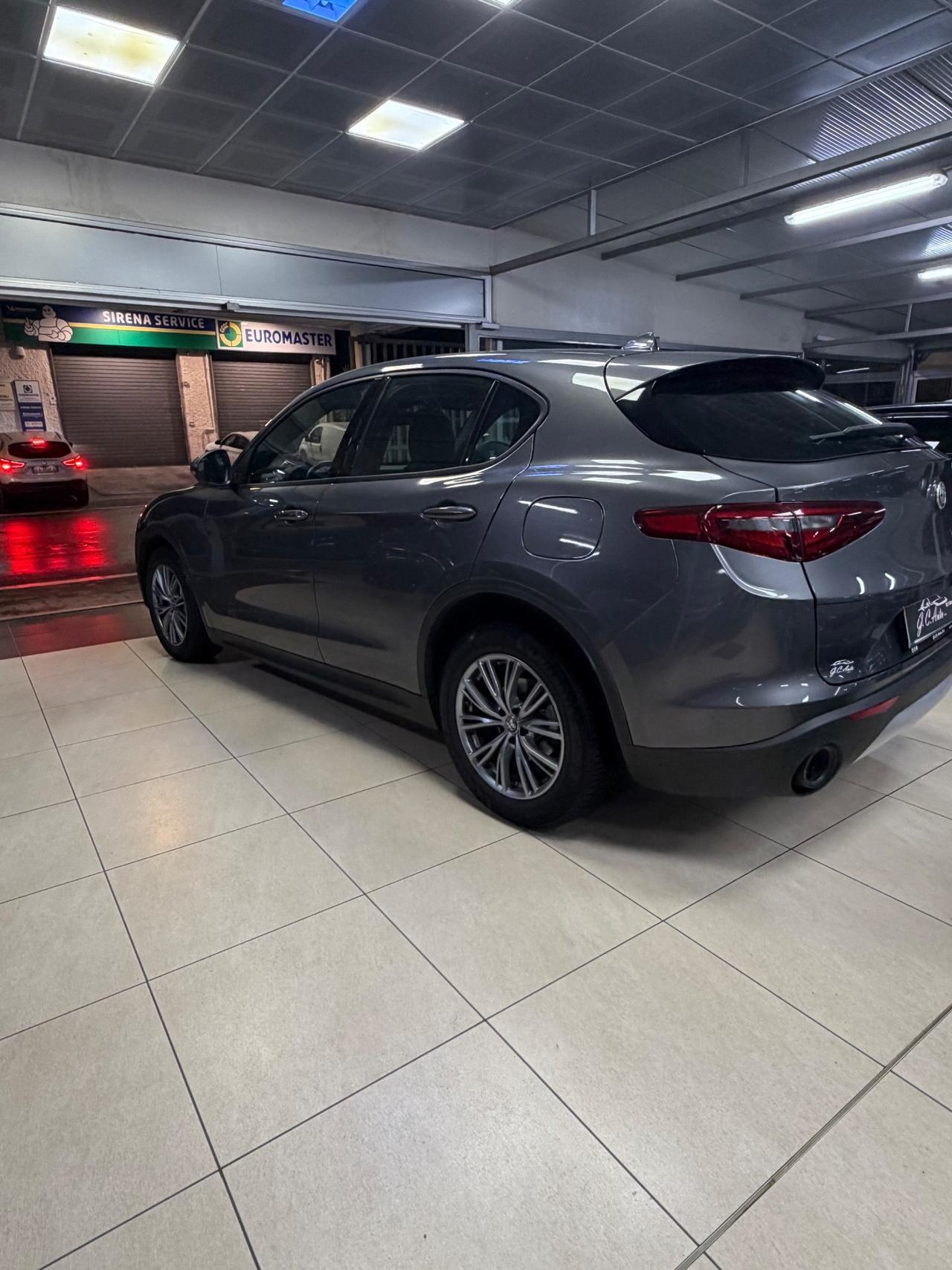 Alfa Romeo Stelvio 2.2 Turbodiesel 160 CV AT8 RWD Sprint 2022