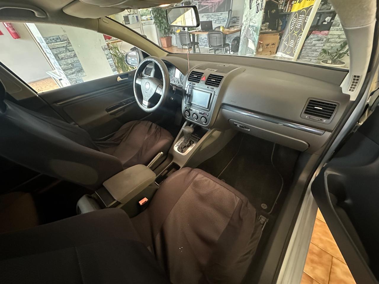 Volkswagen Golf Gtd cambio automatico