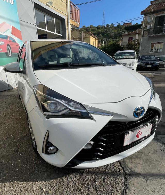 TOYOTA Yaris 1.0 5 porte Business