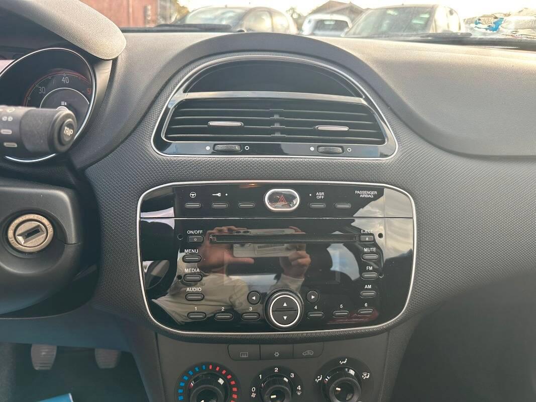 Fiat Punto 3 mjt 16v Street 75cv 5p E5+