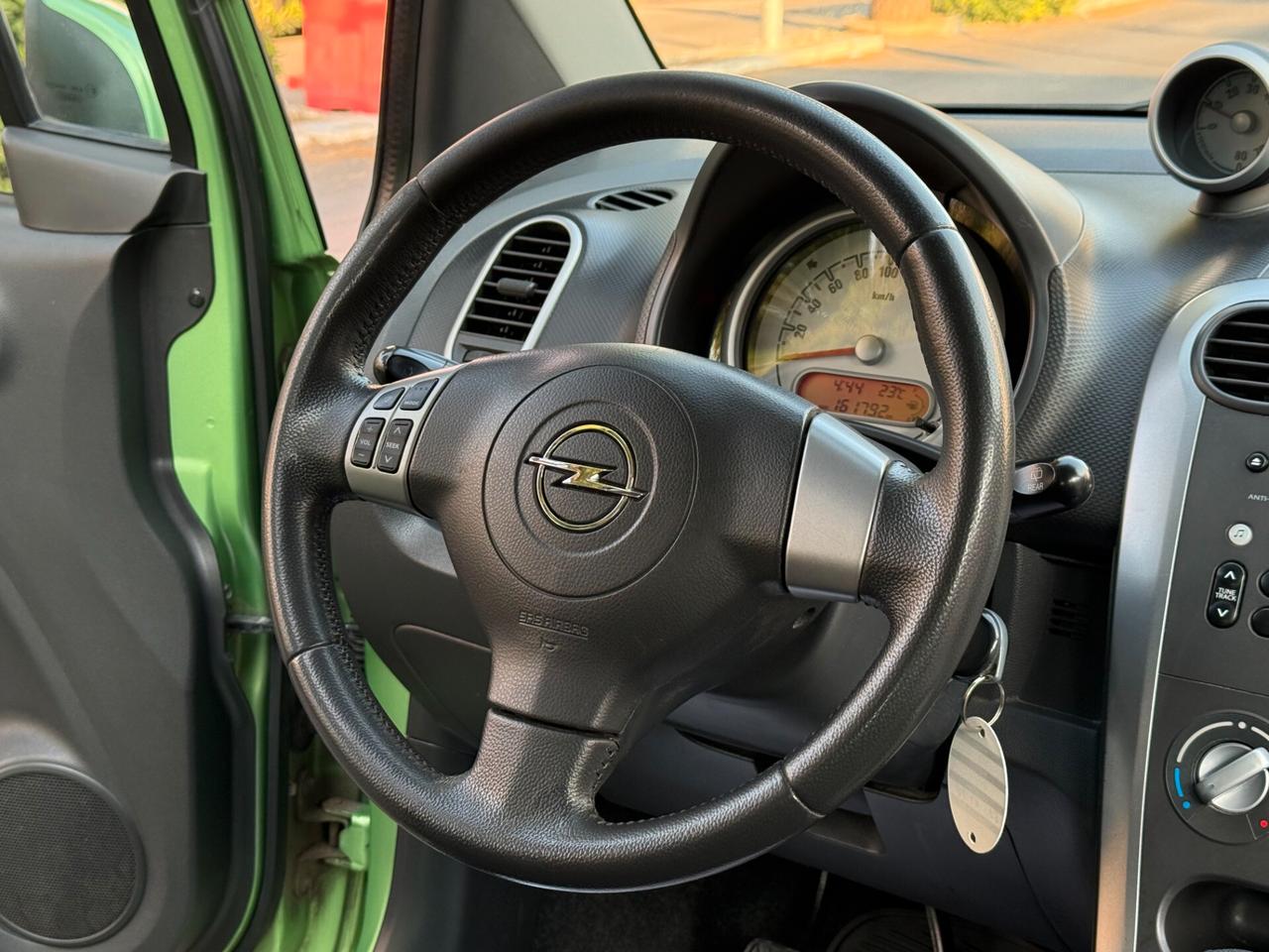 Opel Agila 1.2 86CV Enjoy - 2009