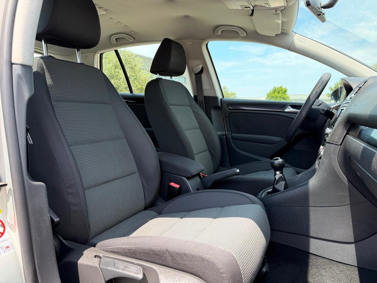 Volkswagen Golf Business 1.6 TDI 5p Highline