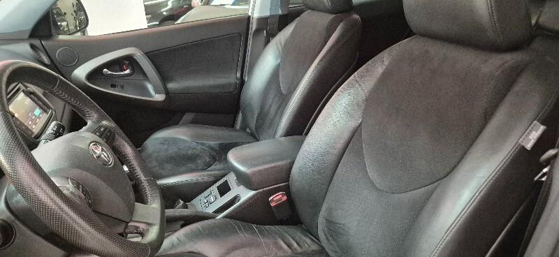 Toyota RAV 4 RAV4 Crossover 2.2 D-4D 150 CV Lounge
