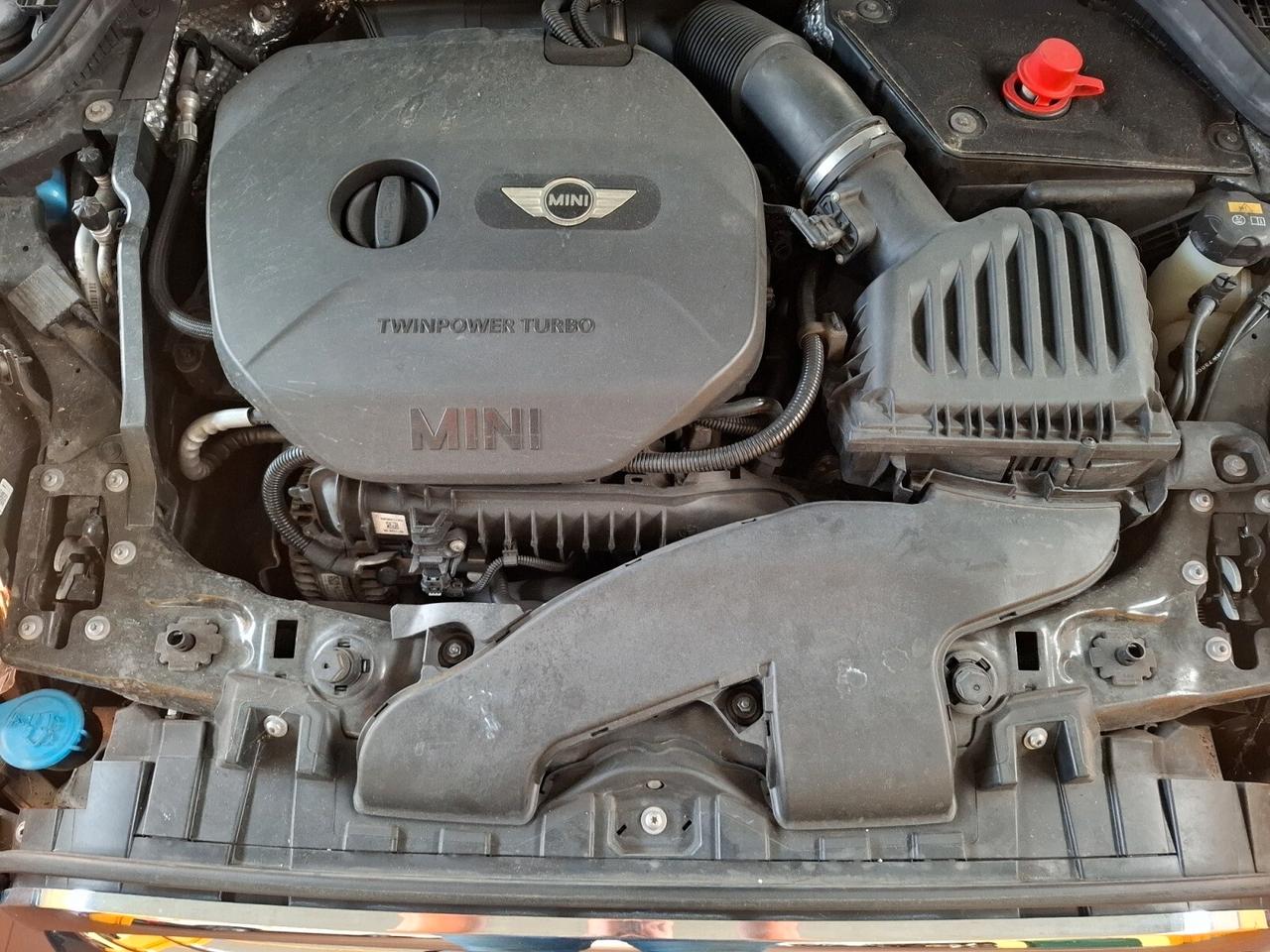 Mini COOPER 15 136CV 100 KW BENZINA NAVIGATORE