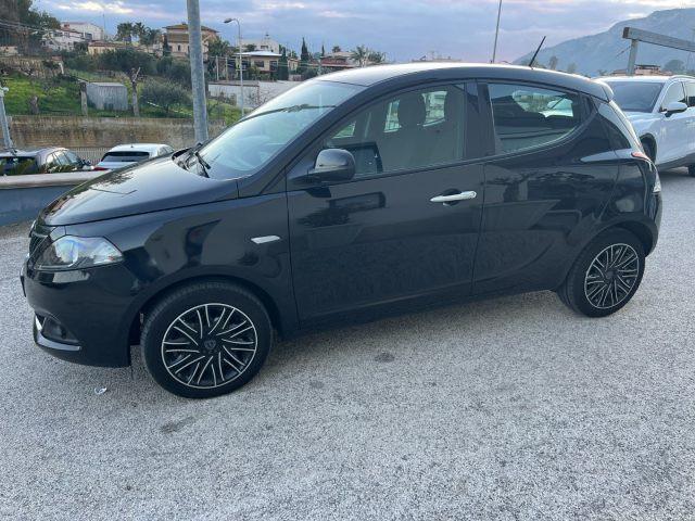 LANCIA Ypsilon 1.0 FireFly 5 porte S&S Hybrid Gold