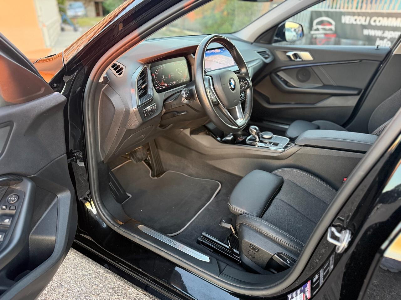 Bmw 116d 5p. Sport Automatica