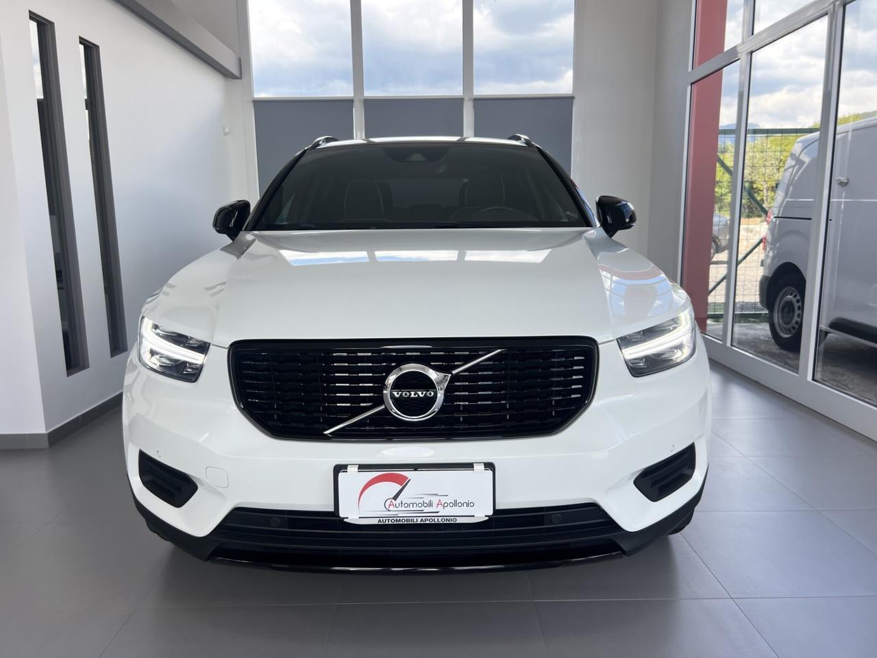 VOLVO XC 40 D3 AUT. R-DESIGN - 2020