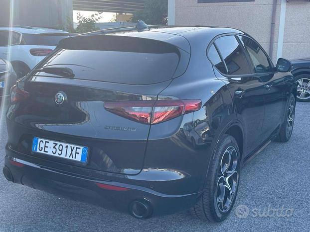 ALFA ROMEO Stelvio 2.0 Turbo 280 CV AT8 Q4 Veloc
