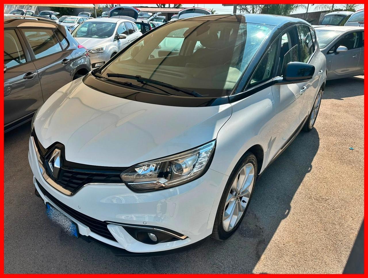 Renault Scenic Scénic Blue dCi 120 CV Initiale Paris