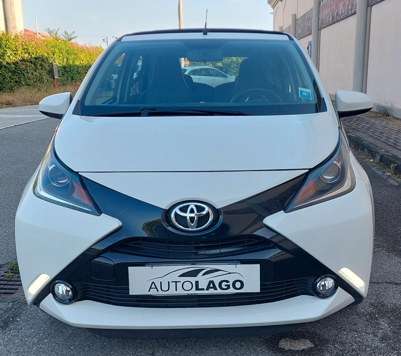 Toyota Aygo 1.0 VVT-i 69 CV Cabrio .NEOPATENTATI..